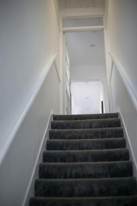 Stylish Retreat In Leigh-On-Sea Lejlighed Southend-on-Sea Eksteriør billede