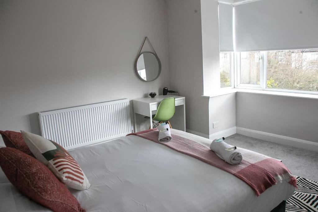 Stylish Retreat In Leigh-On-Sea Lejlighed Southend-on-Sea Eksteriør billede